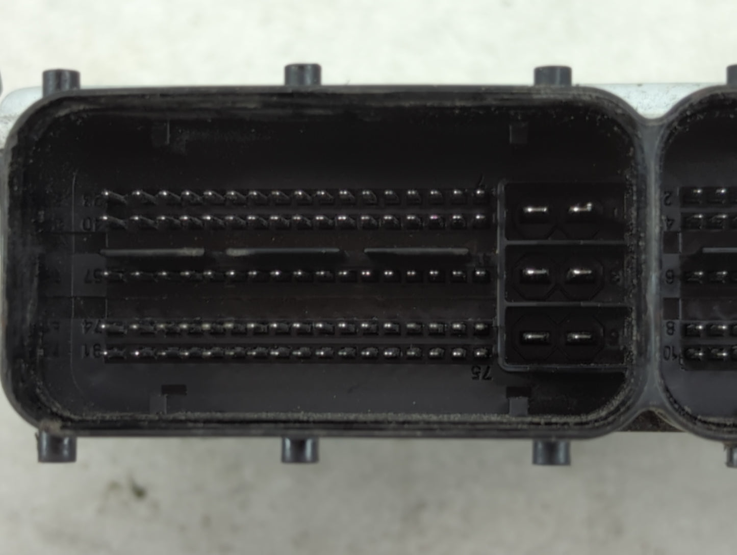 2014-2016 Hyundai Elantra PCM Engine Control Computer ECU ECM PCU OEM P/N:39102-2EML6 39101-2EMB6 Fits Fits 2014 2015 2016 O