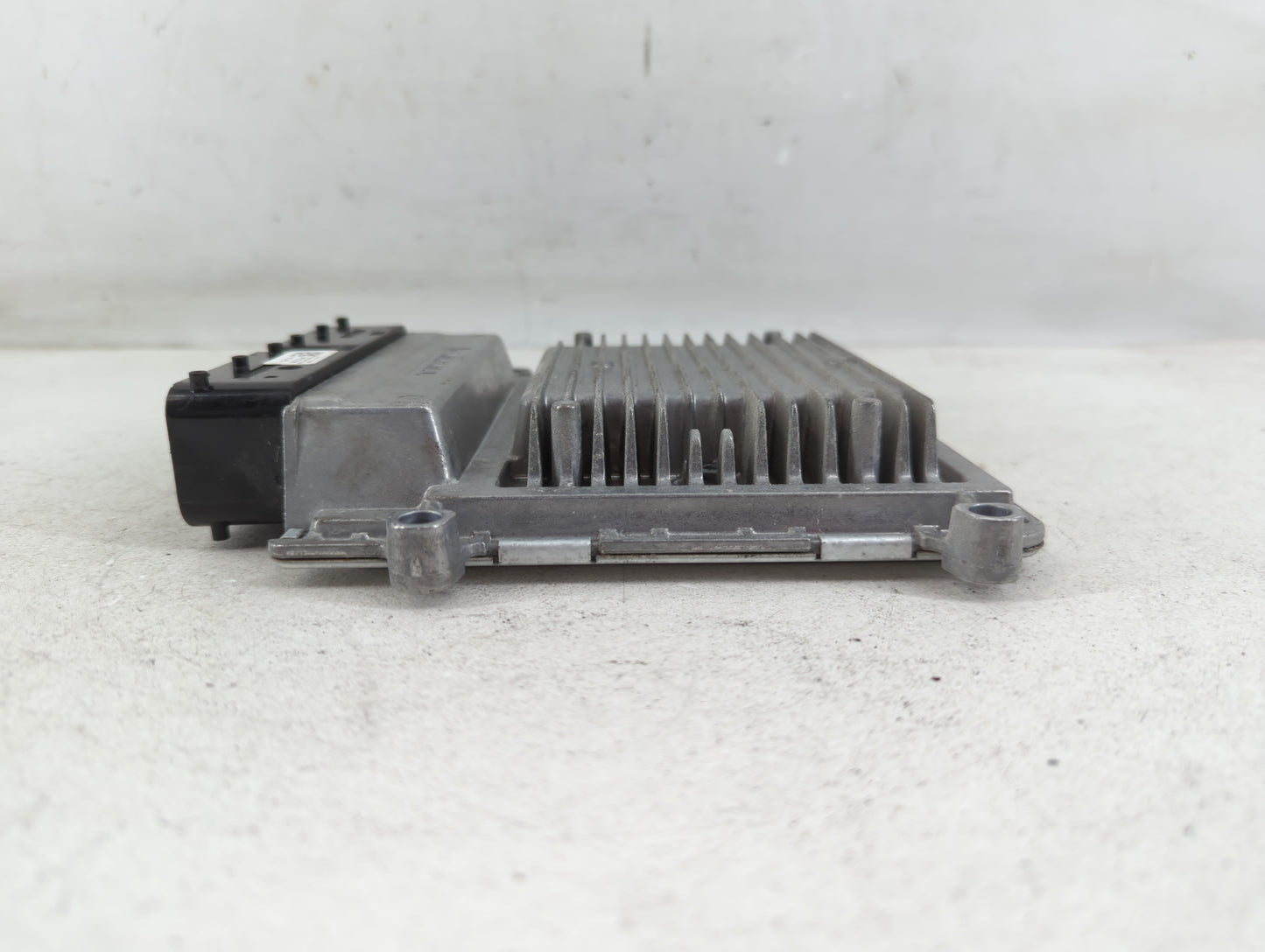 2014-2016 Hyundai Elantra PCM Engine Control Computer ECU ECM PCU OEM P/N:39102-2EML6 39101-2EMB6 Fits Fits 2014 2015 2016 O