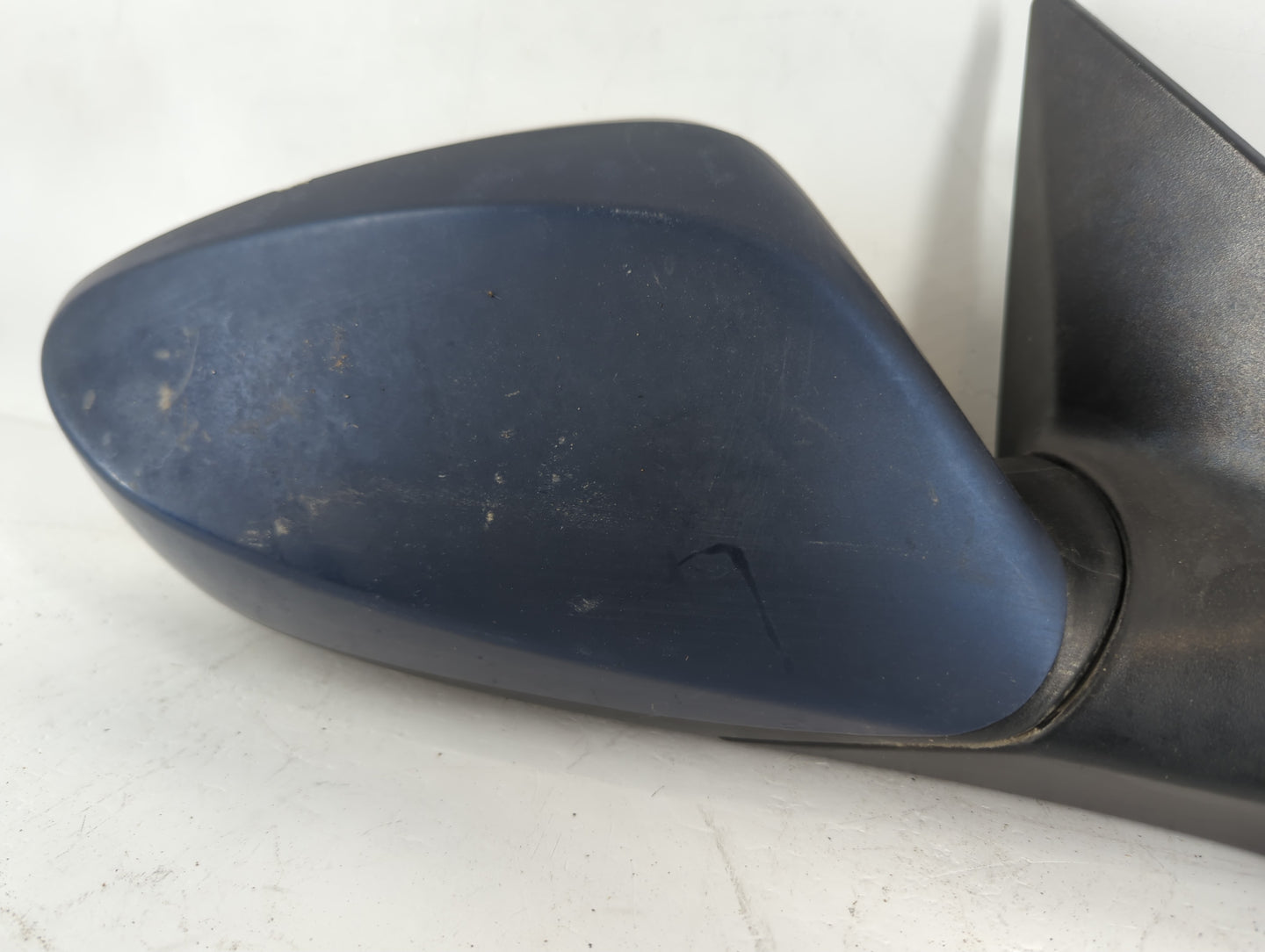2014-2017 Hyundai Elantra Passenger Side View Mirror - Right Door Mirror OEM Used - Oemusedautoparts1.com