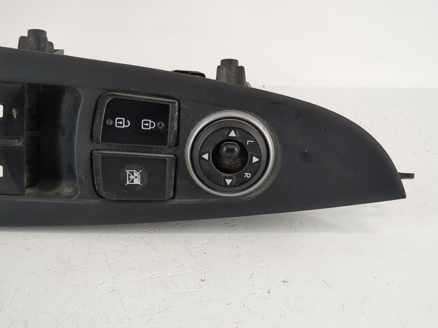 2013-2017 Hyundai Elantra Master Power Window Switch Replacement Driver Side Left P/N:299112040 Fits Fits 2013 2014 2015 201