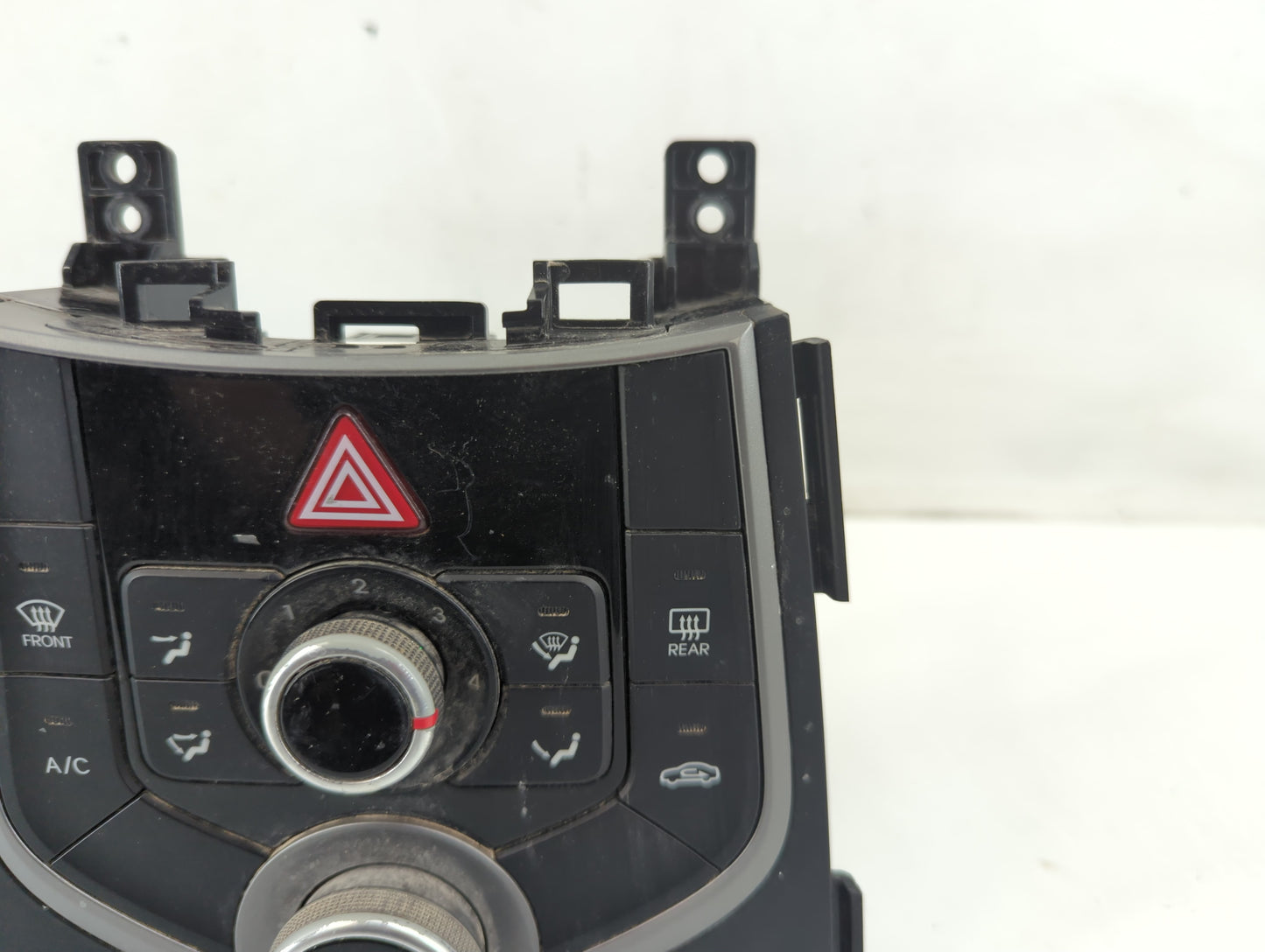 2013-2017 Hyundai Elantra Climate Control Module Temperature AC/Heater Replacement P/N:97250-3XCC1 Fits OEM Used Auto Parts 