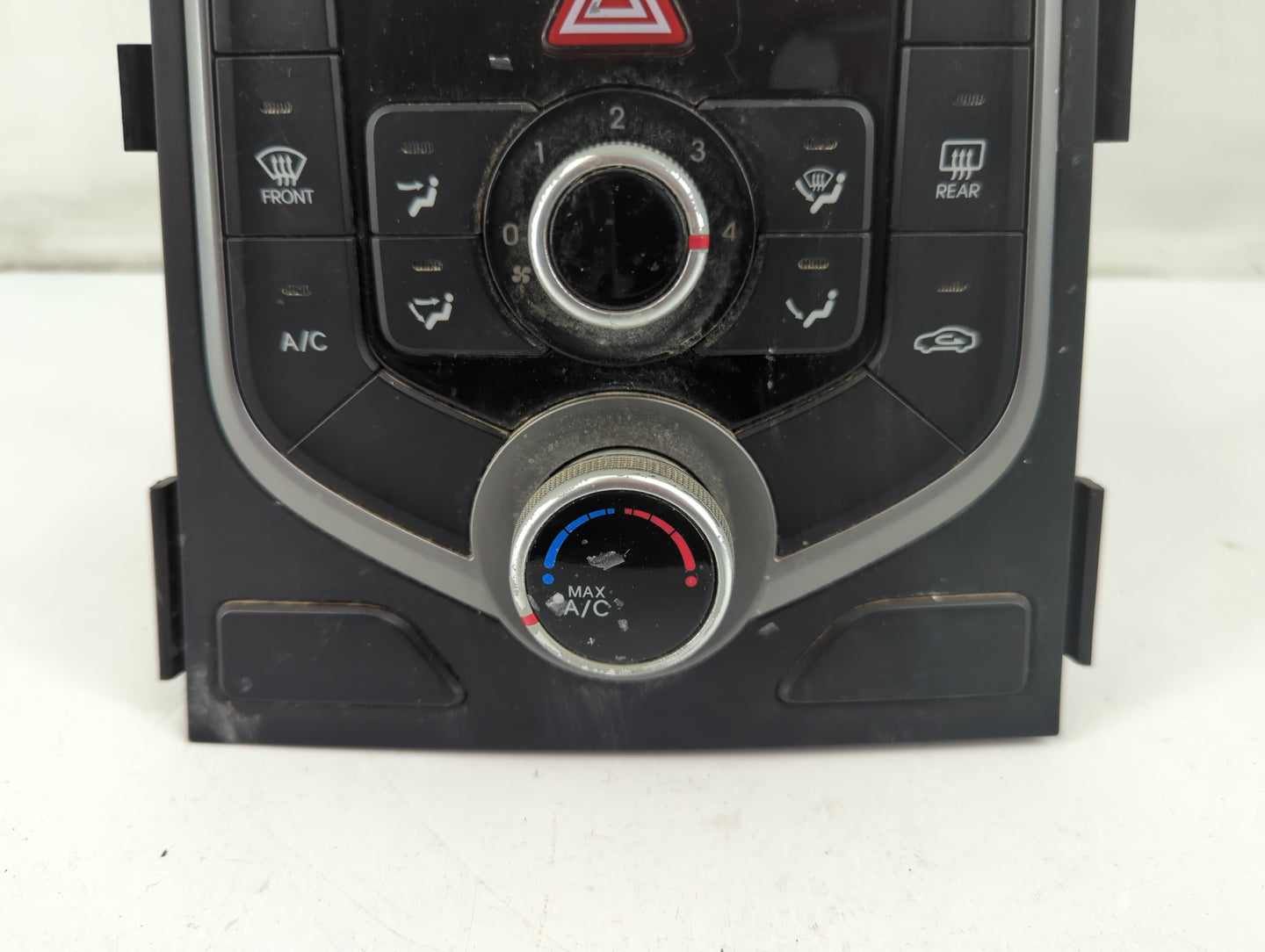 2013-2017 Hyundai Elantra Climate Control Module Temperature AC/Heater Replacement P/N:97250-3XCC1 Fits OEM Used Auto Parts 