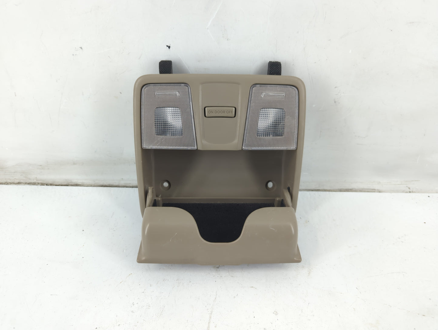 2016 Hyundai Elantra Overhead Roof Console - Oemusedautoparts1.com