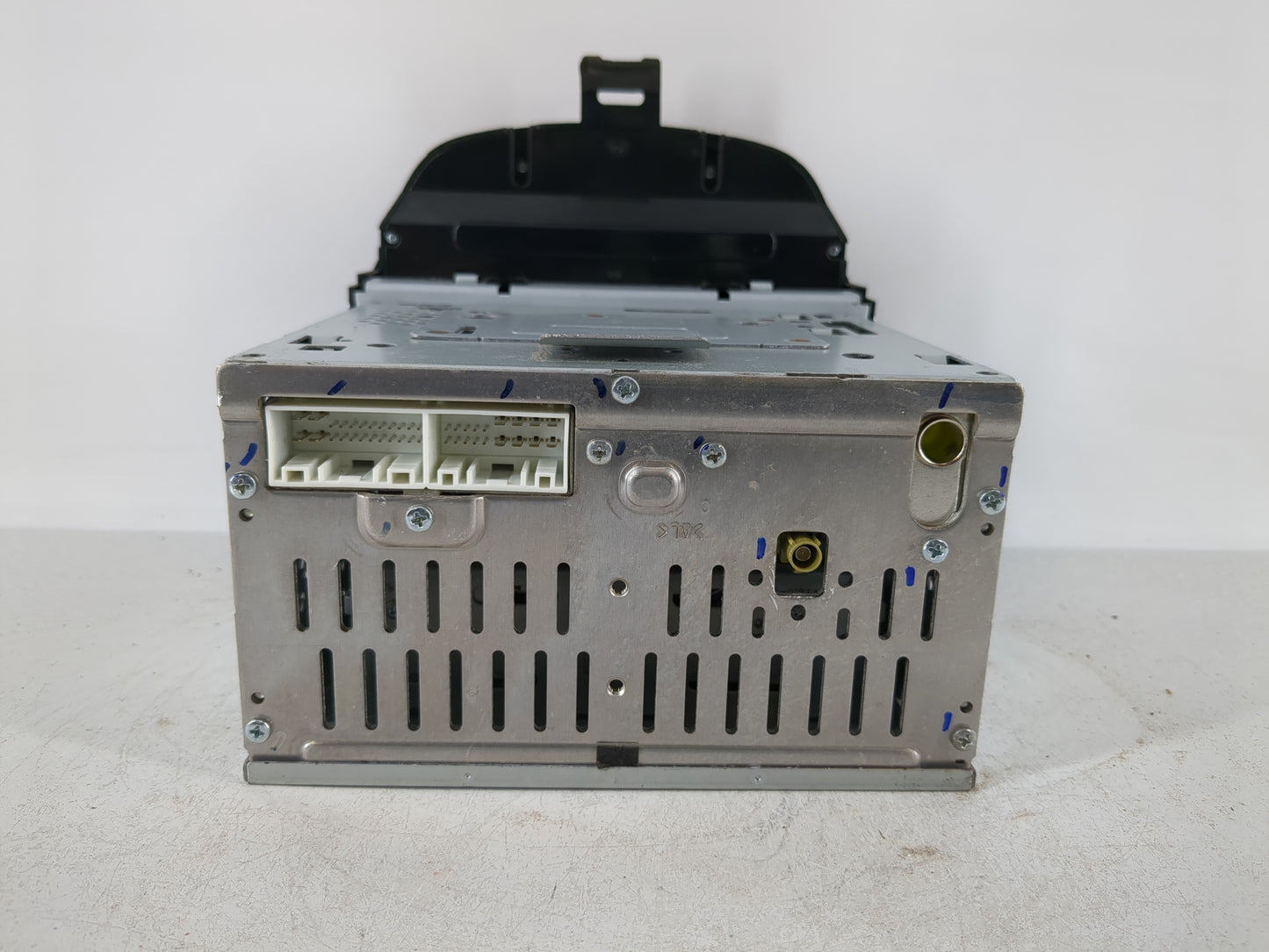 2014-2016 Hyundai Elantra Radio AM FM Cd Player Receiver Replacement P/N:96170-3X156GU Fits Fits 2014 2015 2016 OEM Used Aut