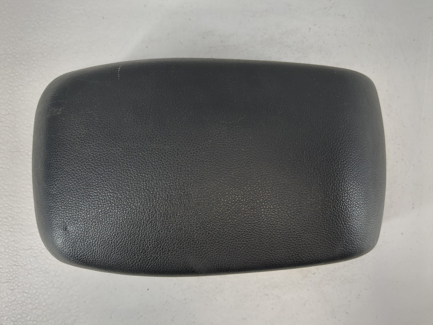2014-2017 Hyundai Elantra Center Console Armrest Cover Lid Fits Fits 2014 2015 2016 2017 OEM Used Auto Parts - Oemusedautopa