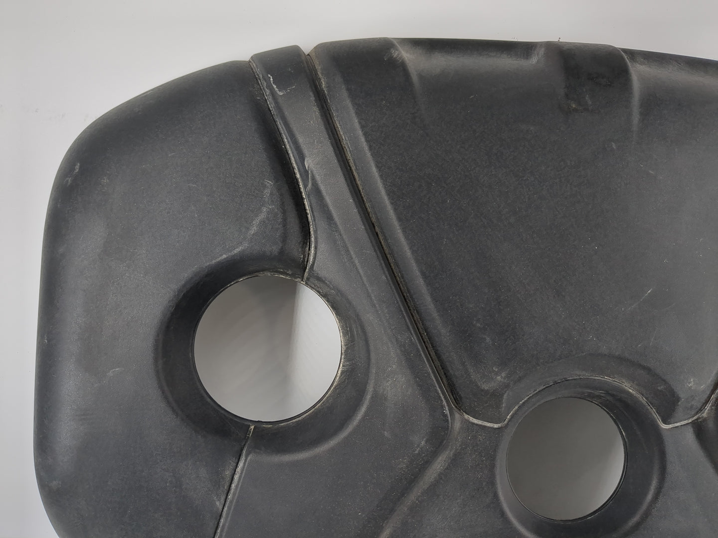 2016 Hyundai Elantra Engine Cover - Oemusedautoparts1.com