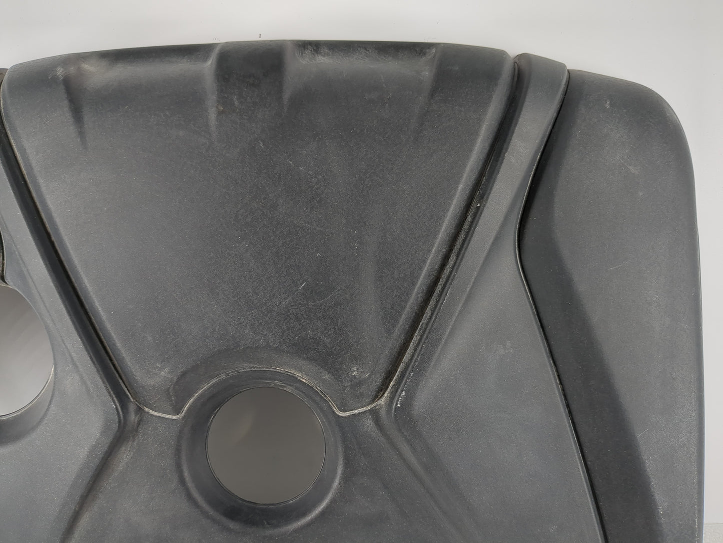 2016 Hyundai Elantra Engine Cover - Oemusedautoparts1.com