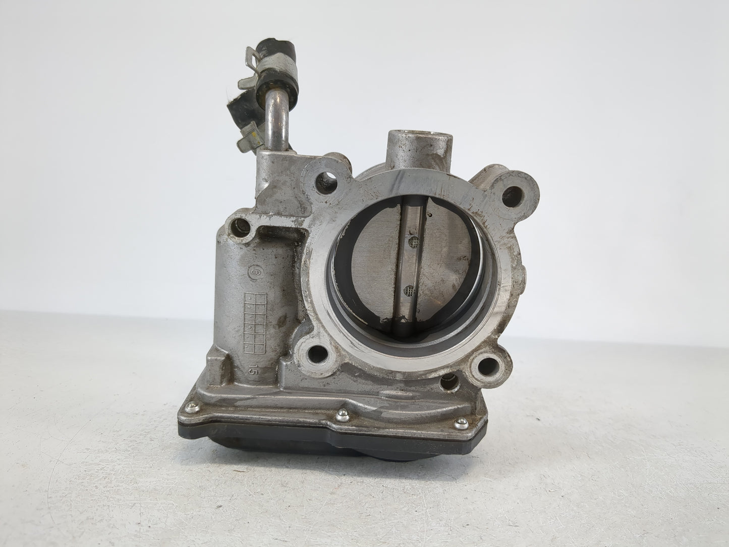 2011-2020 Hyundai Elantra Throttle Body P/N:35100-2E000 Fits Fits 2011 2012 2013 2014 2015 2016 2017 2018 2019 2020 2021 OEM