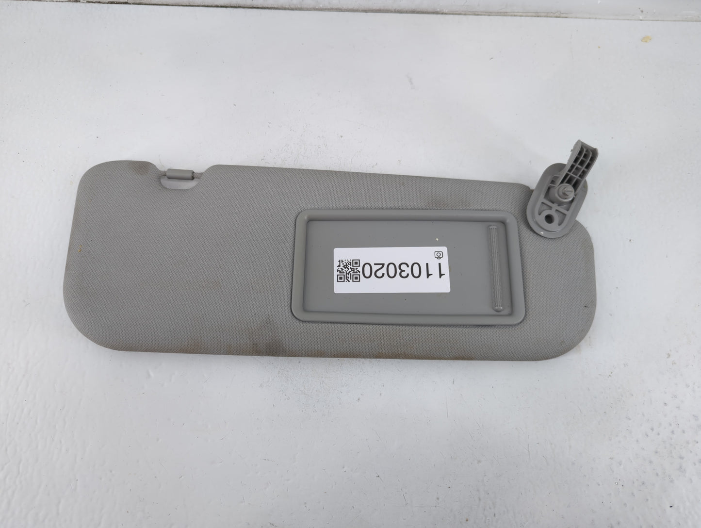 2014-2016 Hyundai Elantra Sun Visor Shade Replacement Passenger Right Mirror Fits Fits 2014 2015 2016 OEM Used Auto Parts - 