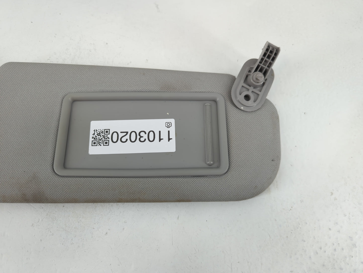 2014-2016 Hyundai Elantra Sun Visor Shade Replacement Passenger Right Mirror Fits Fits 2014 2015 2016 OEM Used Auto Parts - 