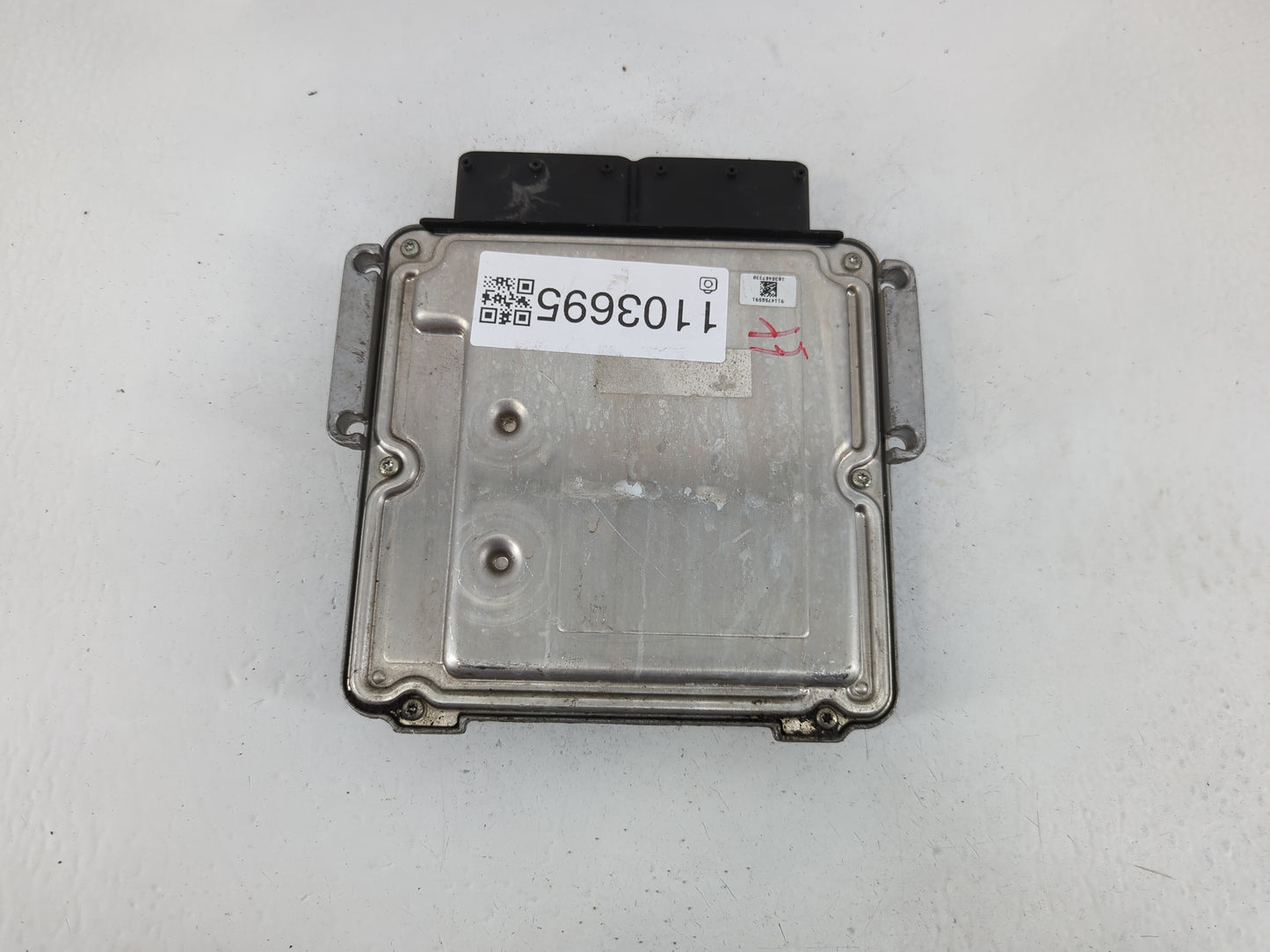 2016-2017 Hyundai Elantra PCM Engine Control Computer ECU ECM PCU OEM P/N:39133-2EGB1 Fits Fits 2016 2017 OEM Used Auto Part