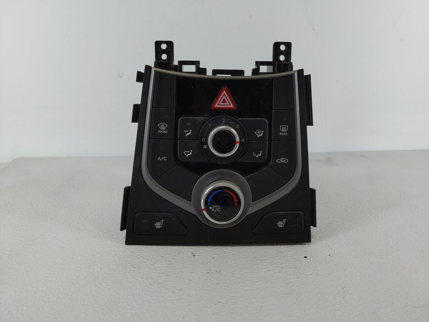 2013-2017 Hyundai Elantra Climate Control Module Temperature AC/Heater Replacement P/N:97250-3XCD1 Fits OEM Used Auto Parts 