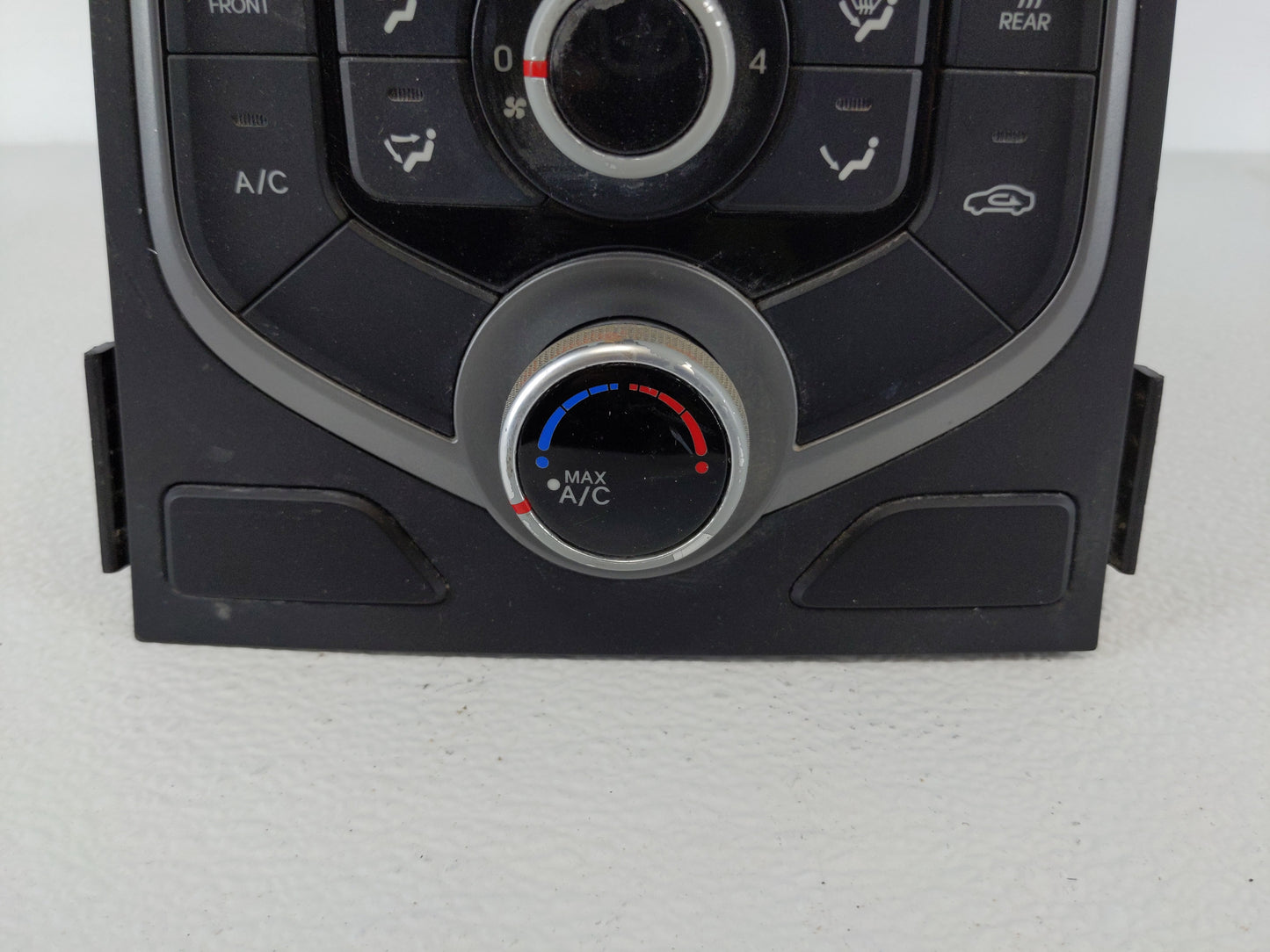 2013-2017 Hyundai Elantra Climate Control Module Temperature AC/Heater Replacement P/N:97250-3XCC1 Fits OEM Used Auto Parts 
