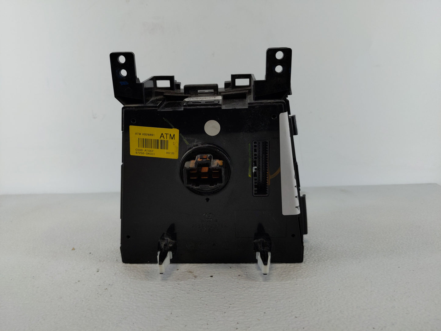 2013-2017 Hyundai Elantra Climate Control Module Temperature AC/Heater Replacement P/N:97250-3XCC1 Fits OEM Used Auto Parts 
