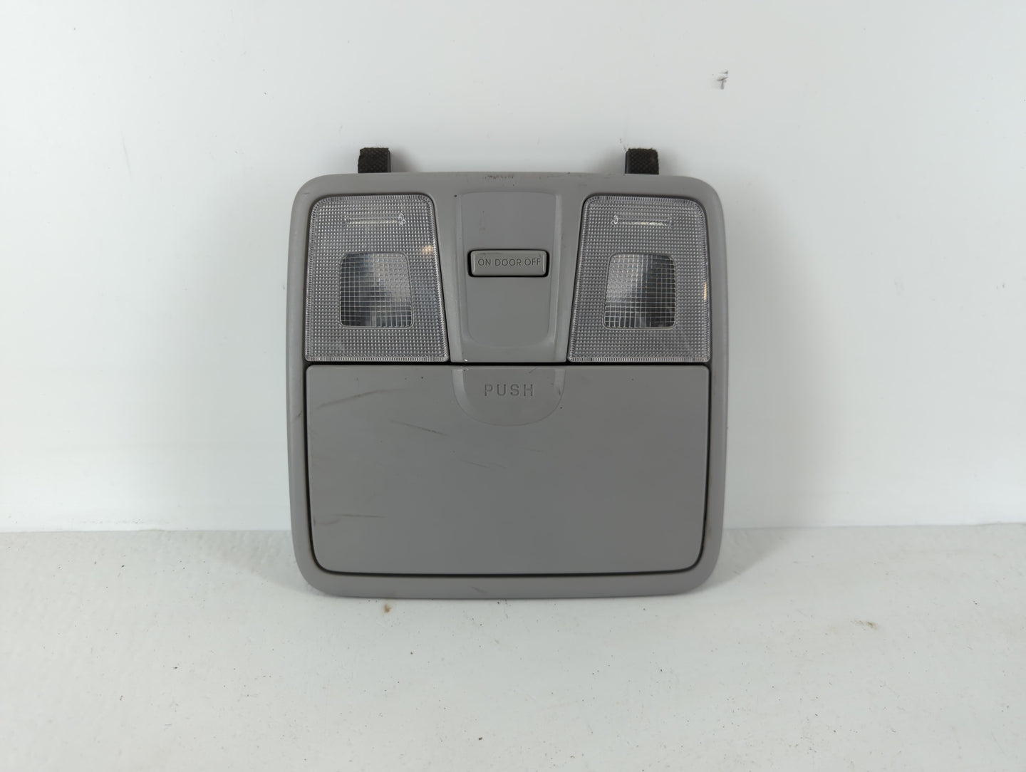 2016 Hyundai Elantra Overhead Roof Console - Oemusedautoparts1.com