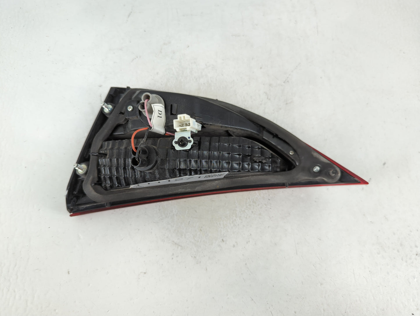2014-2017 Hyundai Elantra Tail Light Assembly Driver Left OEM Fits Fits 2014 2015 2016 2017 OEM Used Auto Parts - Oemusedaut