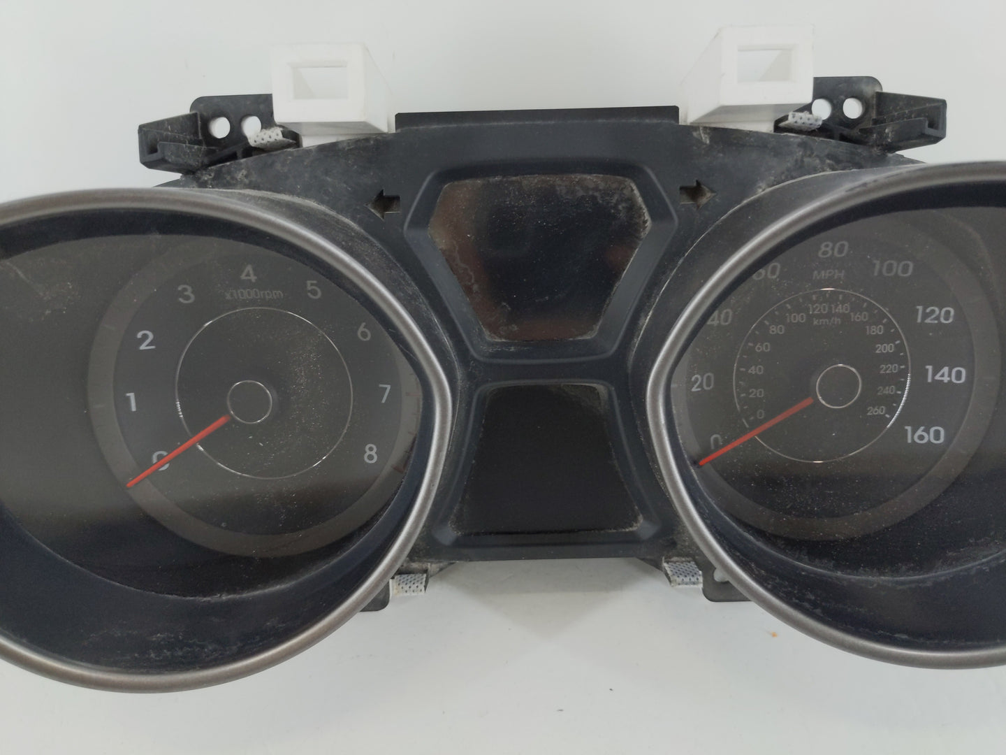 2016-2017 Hyundai Elantra Instrument Cluster Speedometer Gauges P/N:94004-3Y010 Fits Fits 2016 2017 OEM Used Auto Parts - Oe