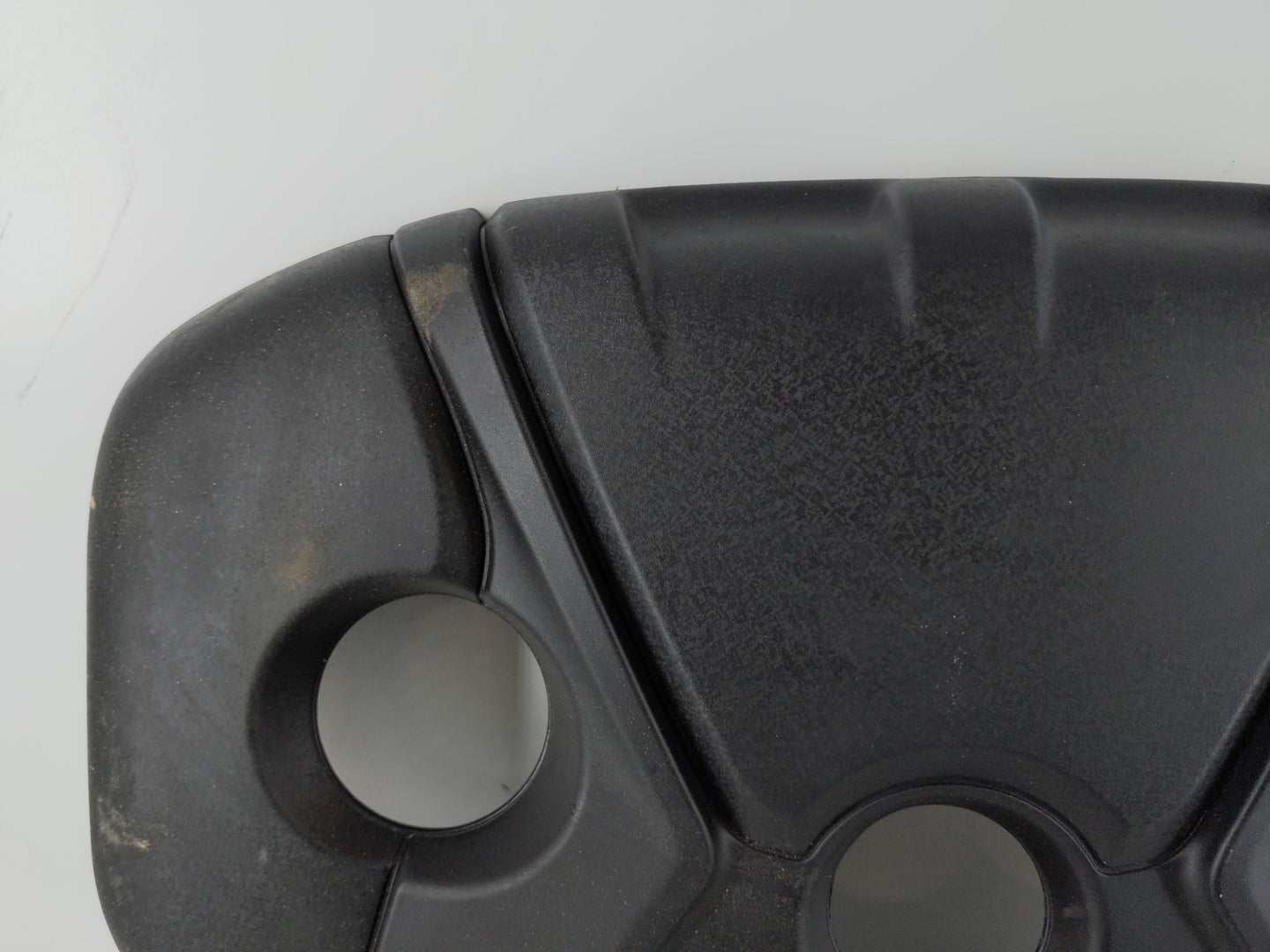 2016 Hyundai Elantra Engine Cover - Oemusedautoparts1.com