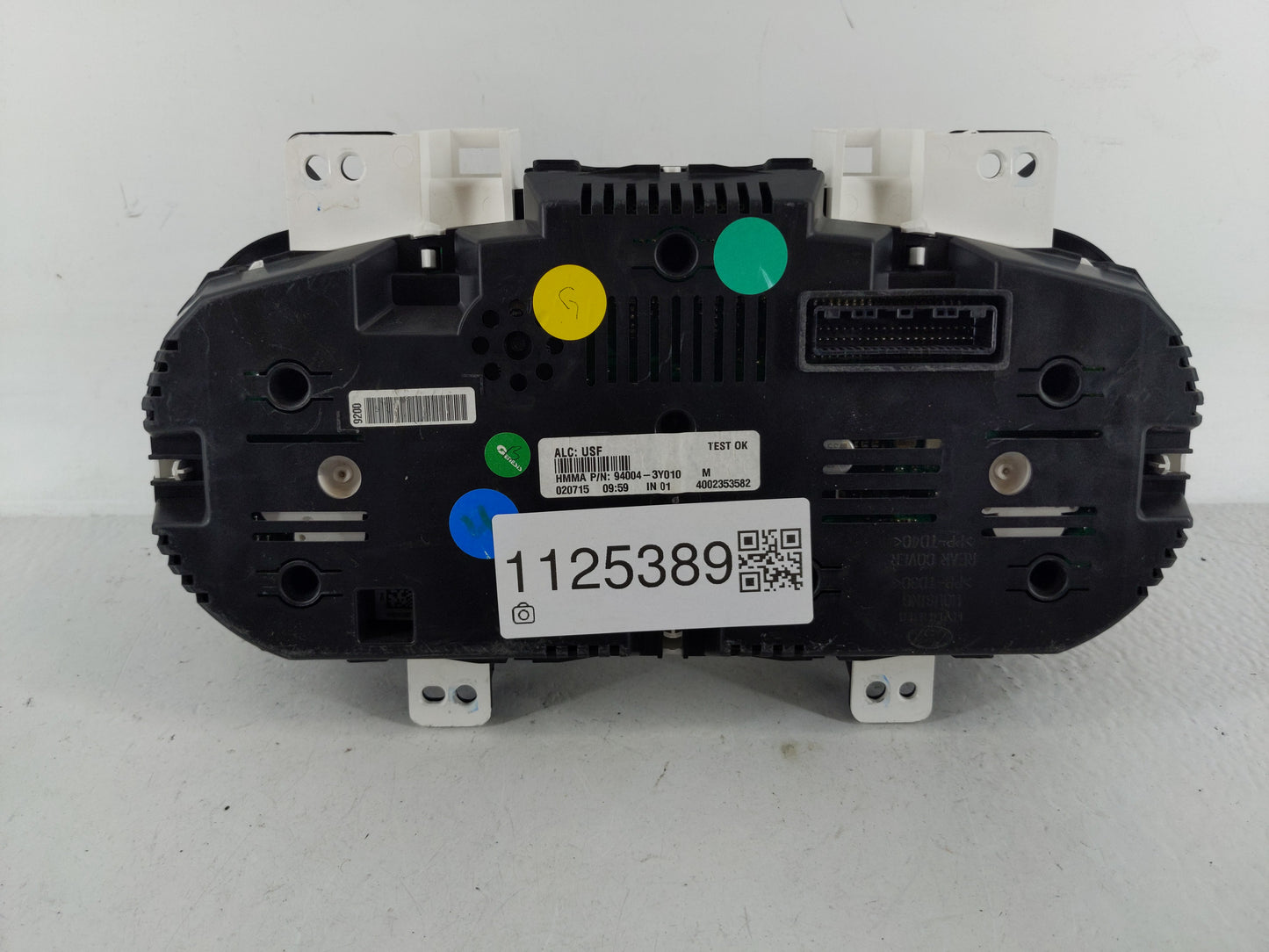2014-2016 Hyundai Elantra Instrument Cluster Speedometer Gauges P/N:94004-3Y010 Fits Fits 2014 2015 2016 OEM Used Auto Parts
