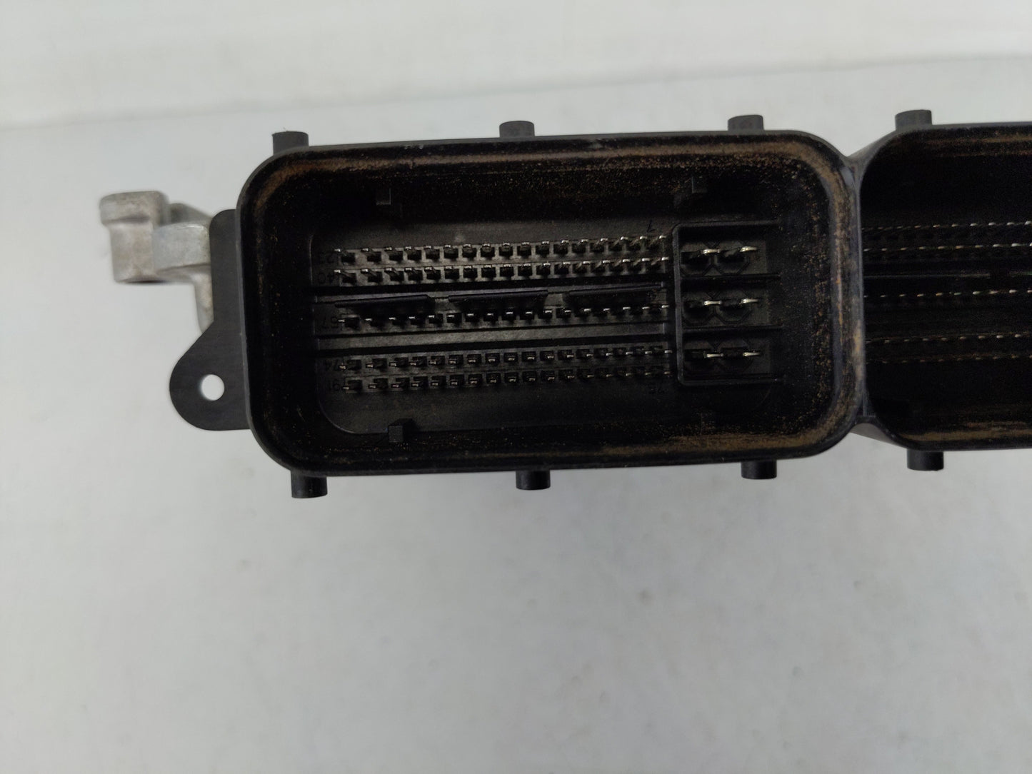 2016-2017 Hyundai Elantra PCM Engine Control Computer ECU ECM PCU OEM P/N:39133-2EGB1 Fits Fits 2016 2017 OEM Used Auto Part