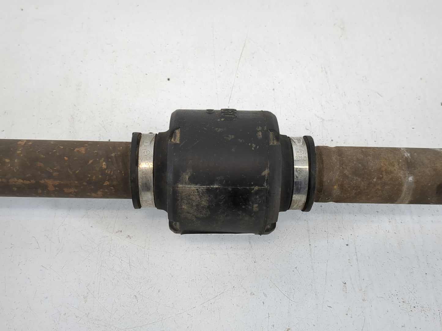 2011-2016 Hyundai Elantra Axle Shaft Front Driver Cv C/v - Oemusedautoparts1.com