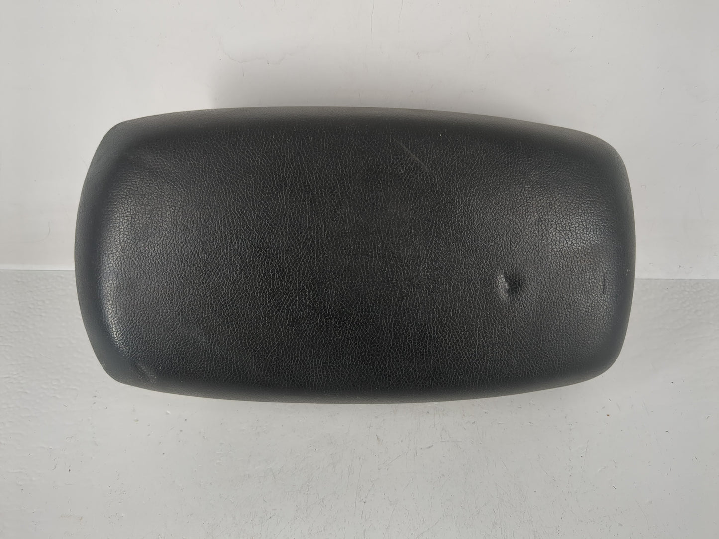 2014-2017 Hyundai Elantra Center Console Armrest Cover Lid Fits Fits 2014 2015 2016 2017 OEM Used Auto Parts - Oemusedautopa