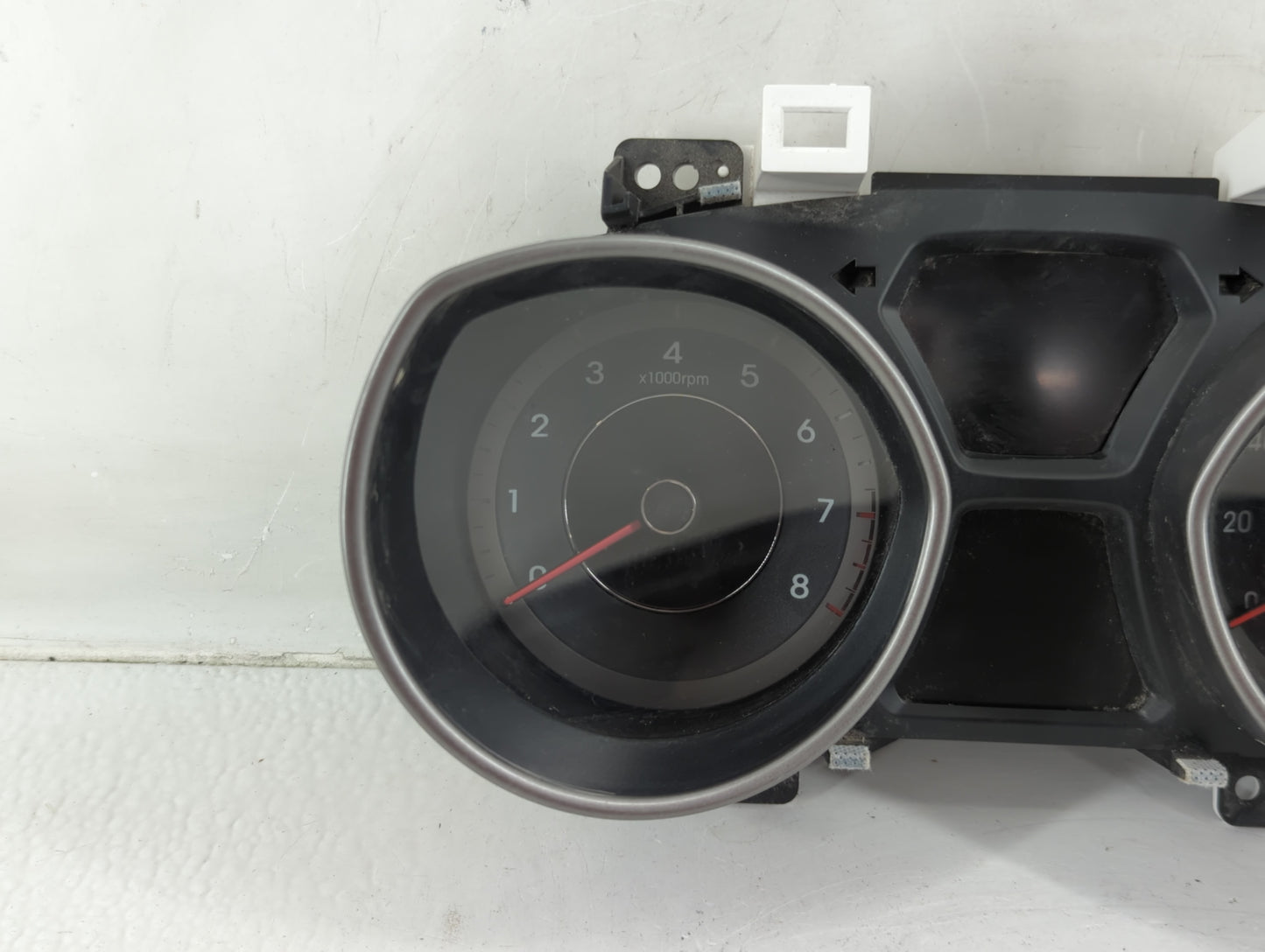 2016-2017 Hyundai Elantra Instrument Cluster Speedometer Gauges P/N:94004-3Y010 Fits Fits 2016 2017 OEM Used Auto Parts - Oe