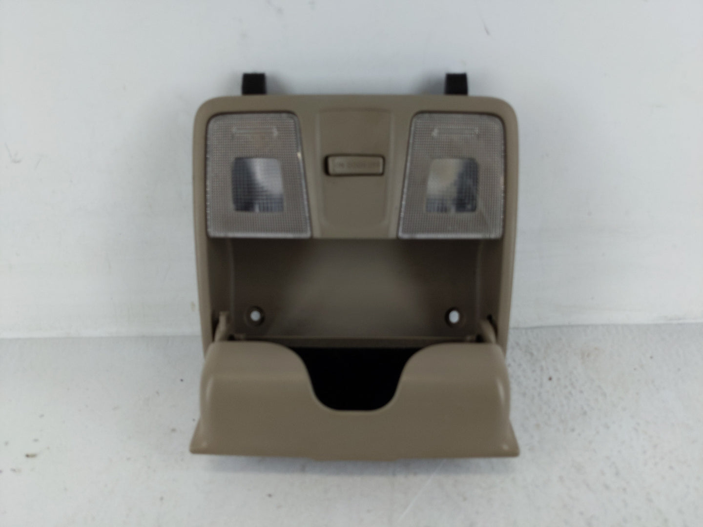2016 Hyundai Elantra Overhead Roof Console - Oemusedautoparts1.com