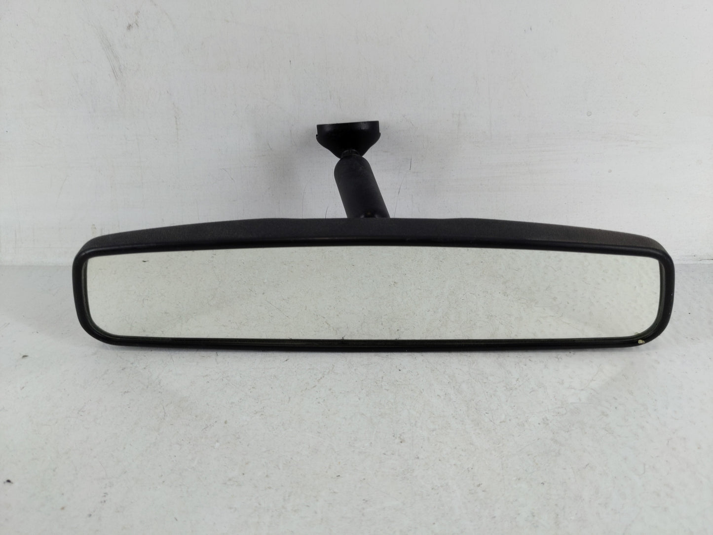 2013-2020 Hyundai Elantra Interior Rear View Mirror Replacement OEM P/N:E8011083 Fits OEM Used Auto Parts - Oemusedautoparts