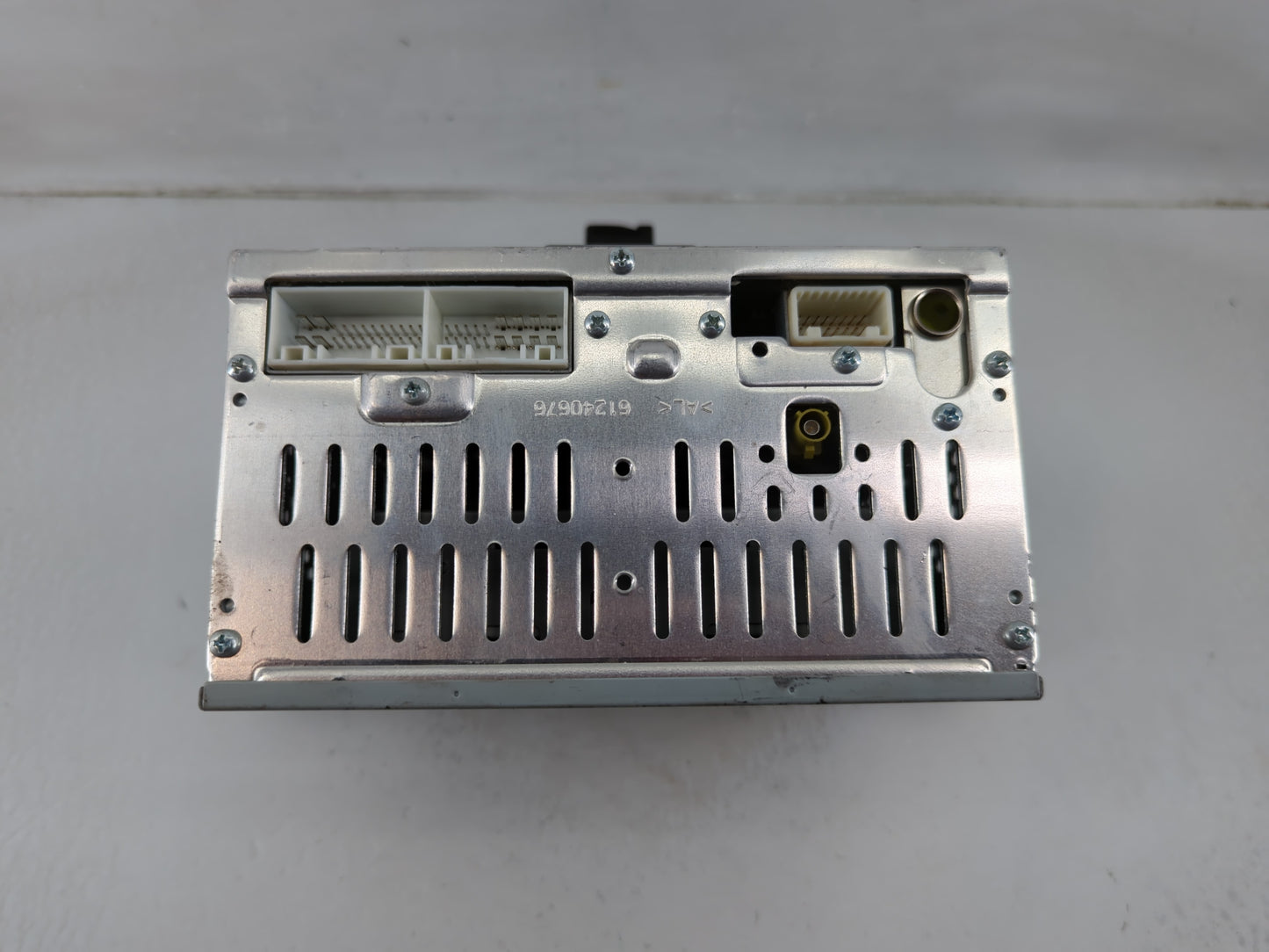2014-2016 Hyundai Elantra Radio AM FM Cd Player Receiver Replacement P/N:96180-3X165GU Fits Fits 2014 2015 2016 OEM Used Aut