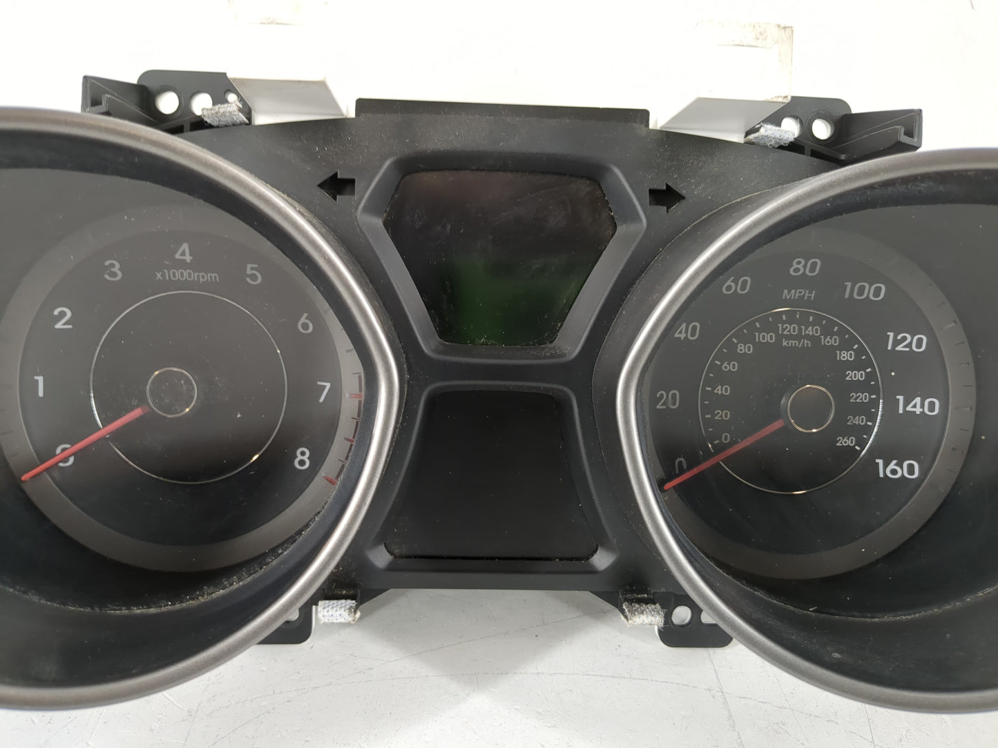 2014-2016 Hyundai Elantra Instrument Cluster Speedometer Gauges P/N:94004-3Y010 34004-3Y010, 94004-3X210 Fits Fits 2014 2015