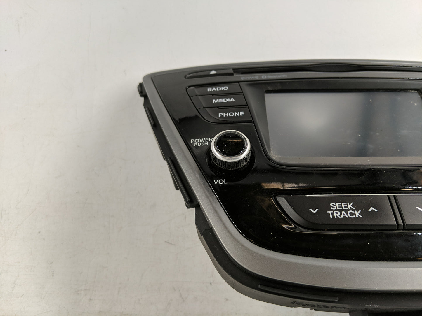2014-2016 Hyundai Elantra Radio AM FM Cd Player Receiver Replacement P/N:70964570014 Fits Fits 2014 2015 2016 OEM Used Auto 