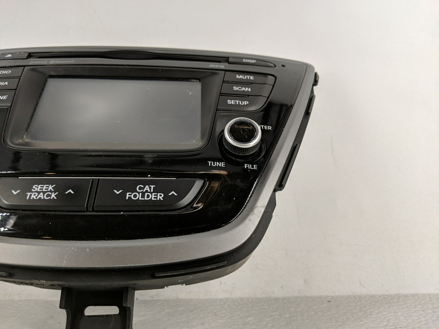 2014-2016 Hyundai Elantra Radio AM FM Cd Player Receiver Replacement P/N:70964570014 Fits Fits 2014 2015 2016 OEM Used Auto 