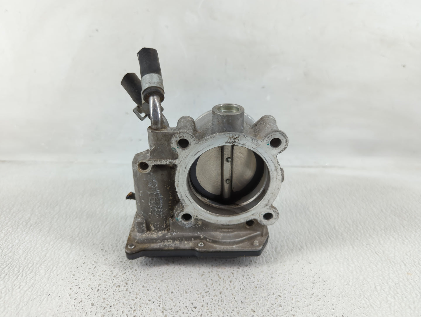 2011-2020 Hyundai Elantra Throttle Body P/N:35100-2E000 Fits Fits 2011 2012 2013 2014 2015 2016 2017 2018 2019 2020 2021 OEM