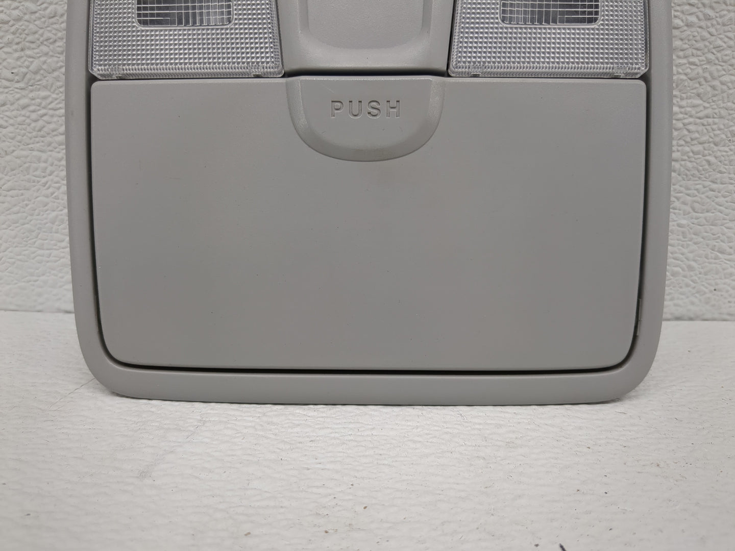2016 Hyundai Elantra Overhead Roof Console - Oemusedautoparts1.com