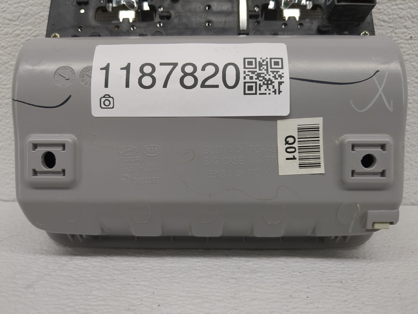 2016 Hyundai Elantra Overhead Roof Console - Oemusedautoparts1.com