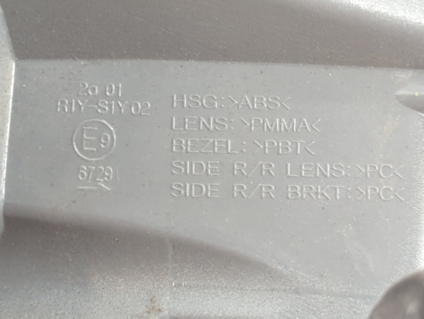 2014-2017 Hyundai Elantra Tail Light Assembly Driver Left OEM Fits Fits 2014 2015 2016 2017 OEM Used Auto Parts - Oemusedaut