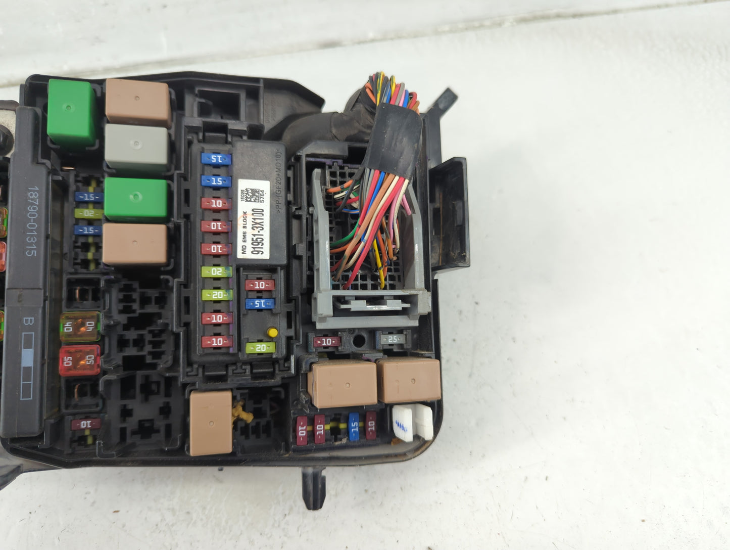 2014-2016 Hyundai Elantra Fusebox Fuse Box Panel Relay Module P/N:1505021651 Fits Fits 2014 2015 2016 OEM Used Auto Parts - 