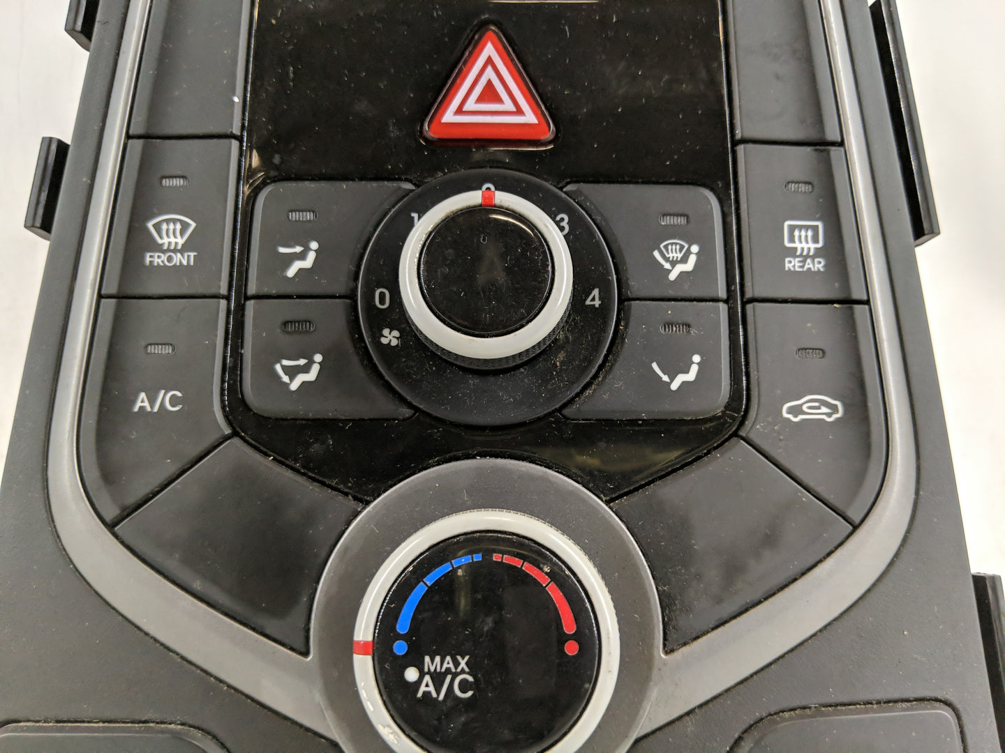2014-2016 Hyundai Elantra Climate Control Module Temperature AC/Heater Replacement P/N:97250-3XCC1 Fits Fits 2014 2015 2016 