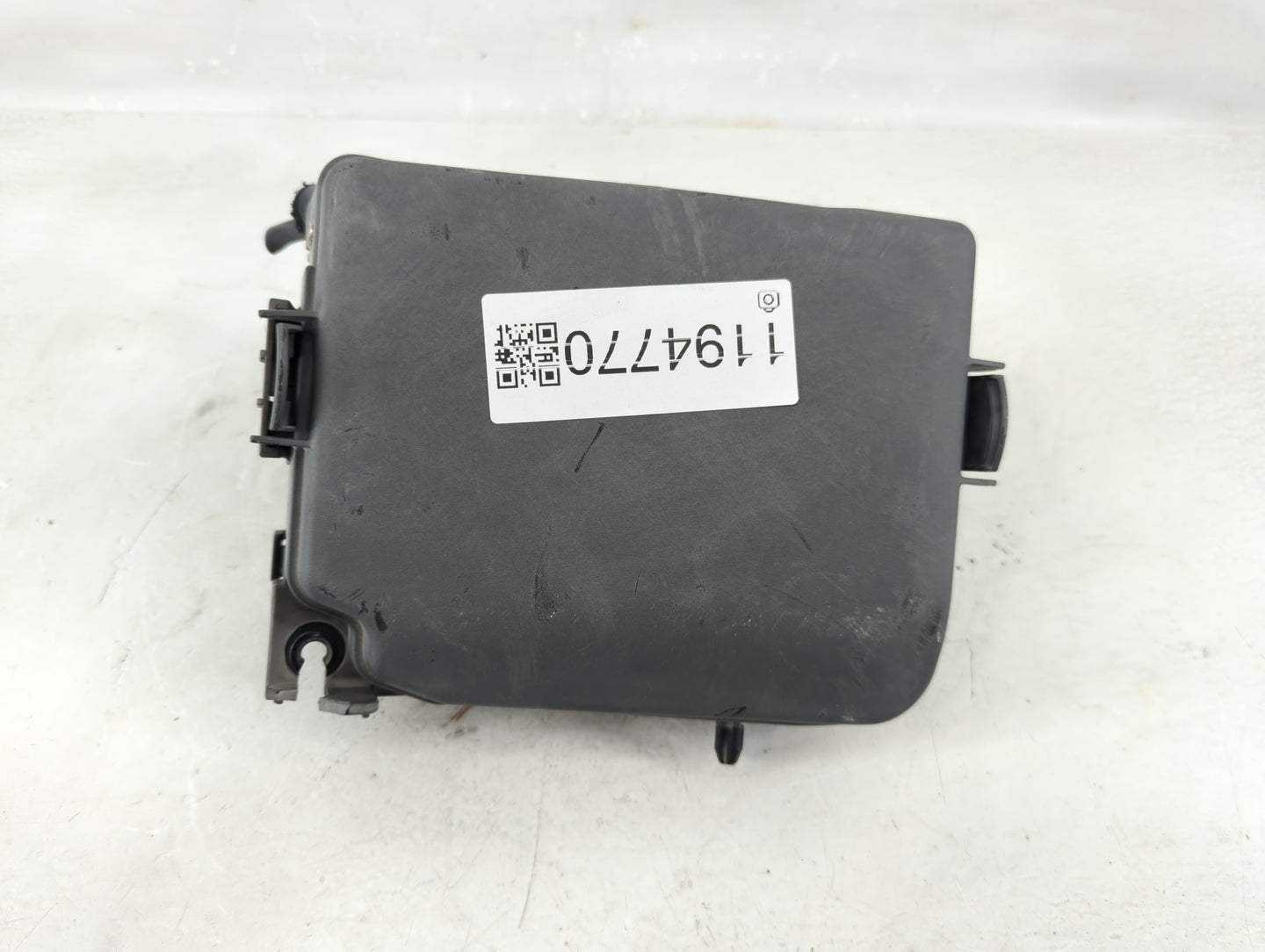 2014-2016 Hyundai Elantra Fusebox Fuse Box Panel Relay Module P/N:91951-3X710 Fits Fits 2014 2015 2016 OEM Used Auto Parts -