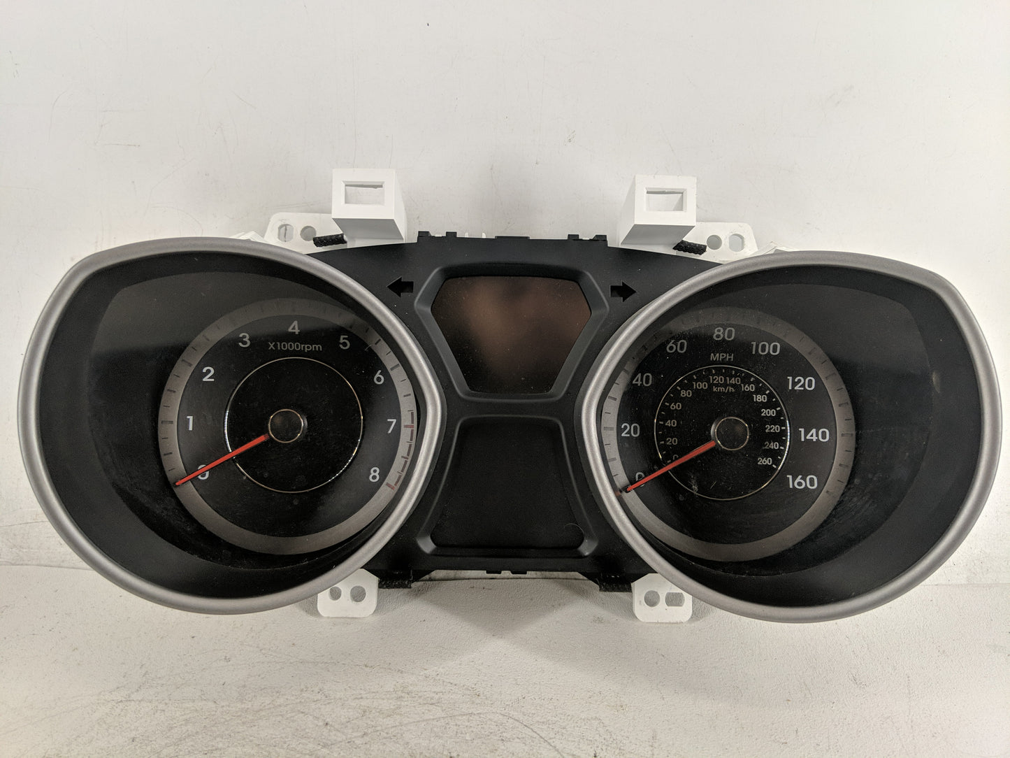 2014-2016 Hyundai Elantra Instrument Cluster Speedometer Gauges P/N:94004-3X210 Fits Fits 2014 2015 2016 OEM Used Auto Parts