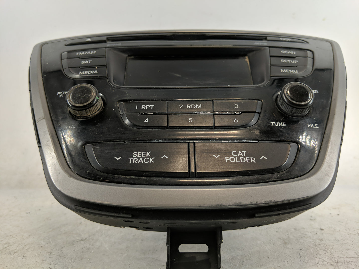 2014-2016 Hyundai Elantra Radio AM FM Cd Player Receiver Replacement P/N:96170-3X156GU Fits Fits 2014 2015 2016 OEM Used Aut