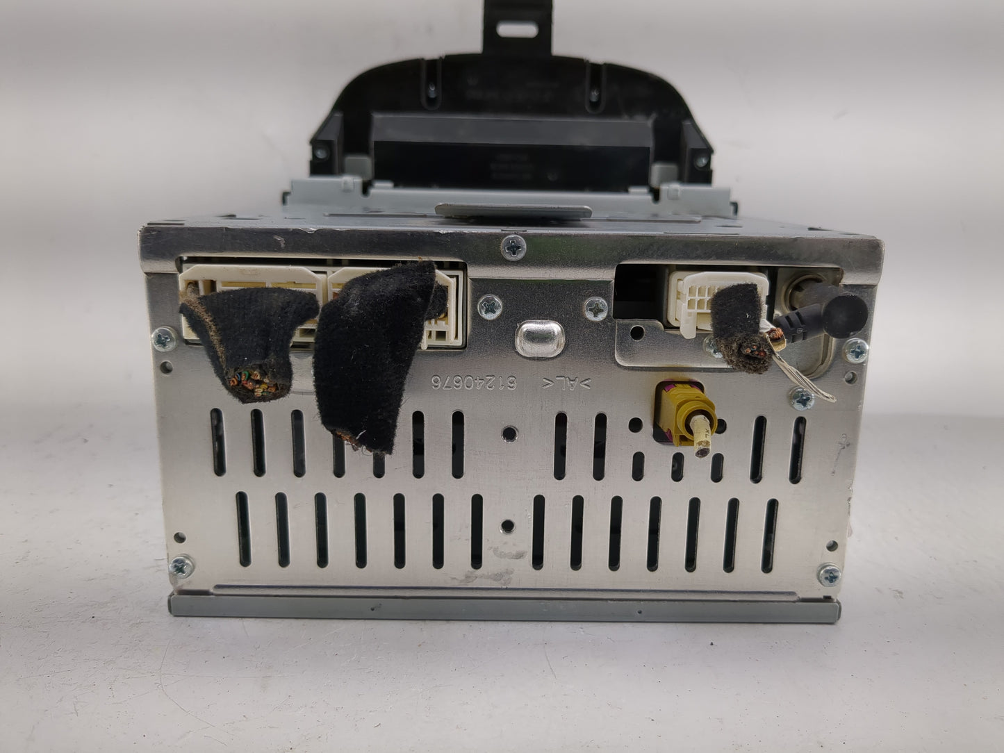 2014-2016 Hyundai Elantra Radio AM FM Cd Player Receiver Replacement P/N:96180-3X175GU Fits Fits 2014 2015 2016 OEM Used Aut