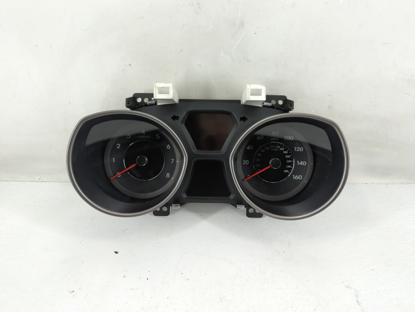 2014-2016 Hyundai Elantra Instrument Cluster Speedometer Gauges P/N:94004-3Y010 Fits Fits 2014 2015 2016 OEM Used Auto Parts