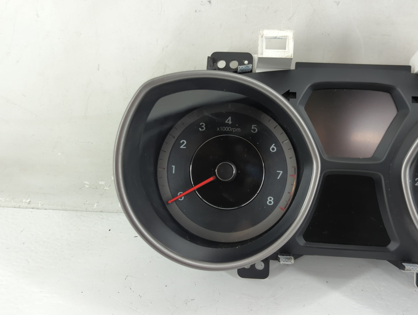 2014-2016 Hyundai Elantra Instrument Cluster Speedometer Gauges P/N:94004-3Y010 Fits Fits 2014 2015 2016 OEM Used Auto Parts