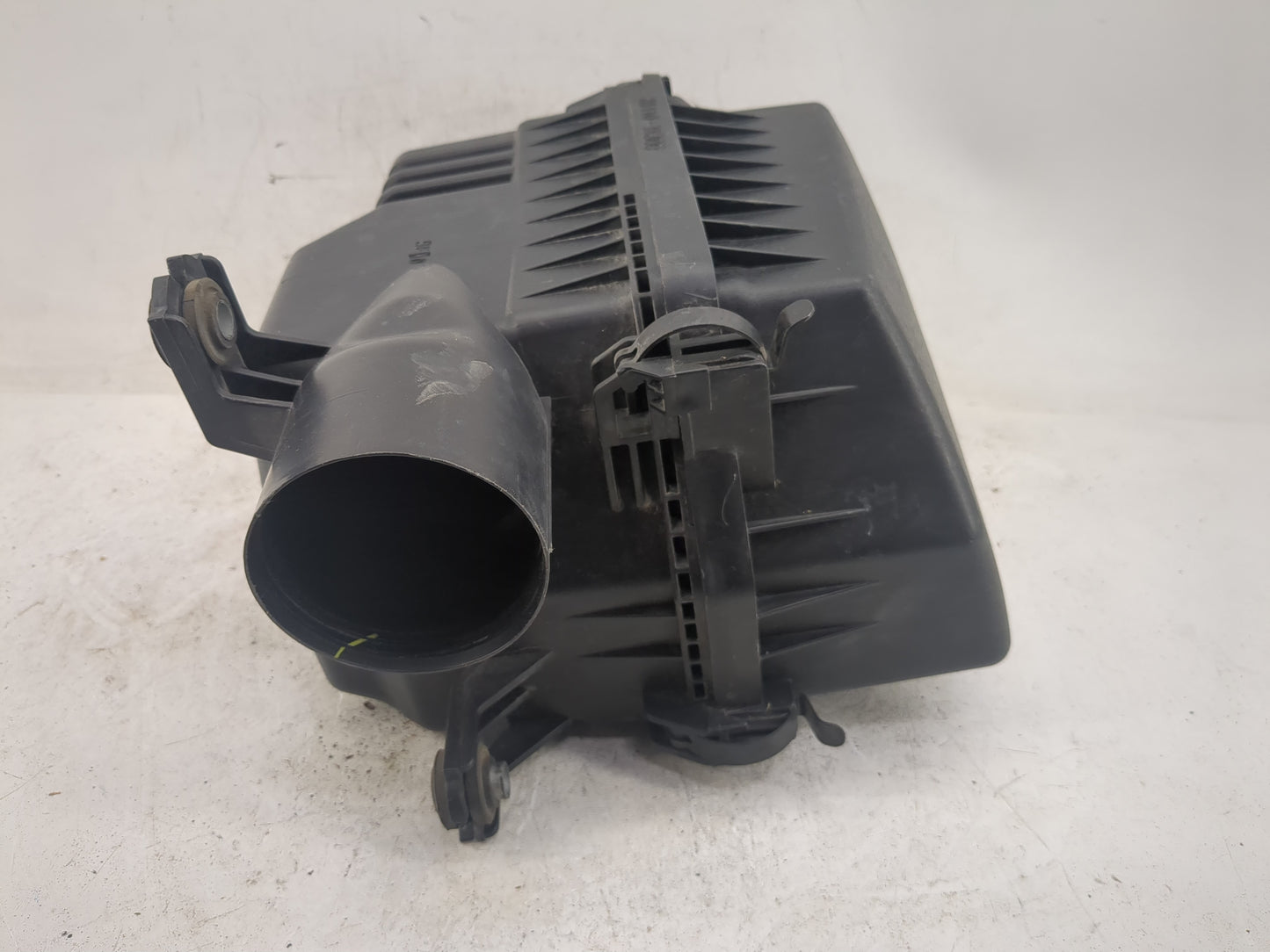 2011-2016 Hyundai Elantra Air Cleaner Intake-duct Hose Tube - Oemusedautoparts1.com