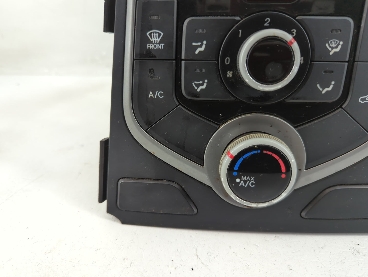 2013-2017 Hyundai Elantra Climate Control Module Temperature AC/Heater Replacement P/N:97250-3XCC1 Fits OEM Used Auto Parts 