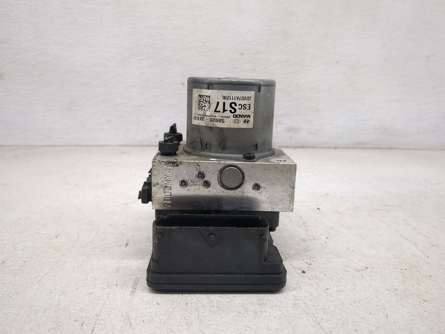 2014-2016 Hyundai Elantra ABS Pump Control Module Replacement P/N:58920-3X630 BE6003G510 Fits Fits 2014 2015 2016 OEM Used A