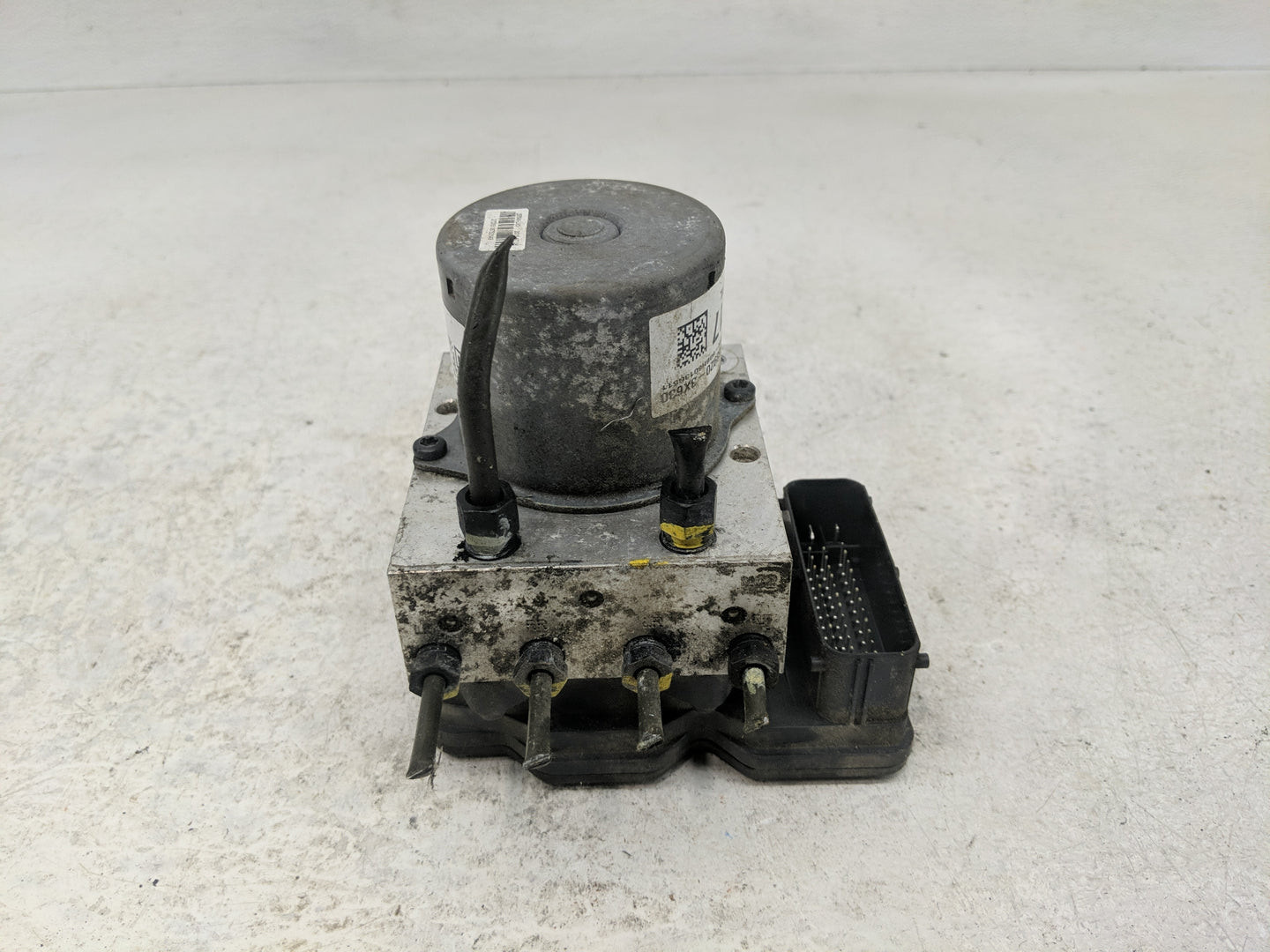 2014-2016 Hyundai Elantra ABS Pump Control Module Replacement P/N:BE6003G510 Fits Fits 2014 2015 2016 OEM Used Auto Parts - 