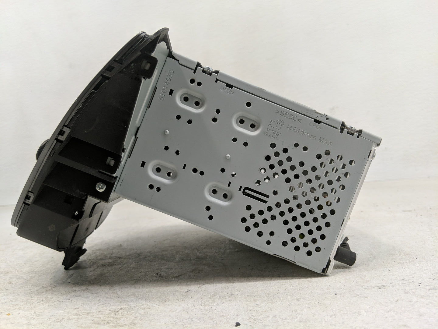 2014-2016 Hyundai Elantra Radio AM FM Cd Player Receiver Replacement P/N:96170-3X156GU Fits Fits 2014 2015 2016 OEM Used Aut